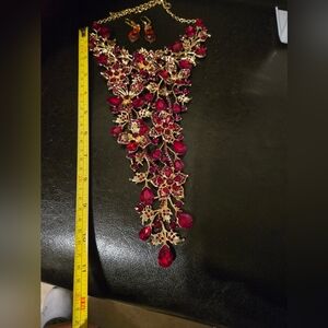 Elegant Red and Gold Floral Necklace With Matching Earings